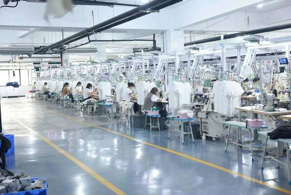 Guangzhou Odin Apparel Co., Ltd.， خط إنتاج الشركة المصنعة
