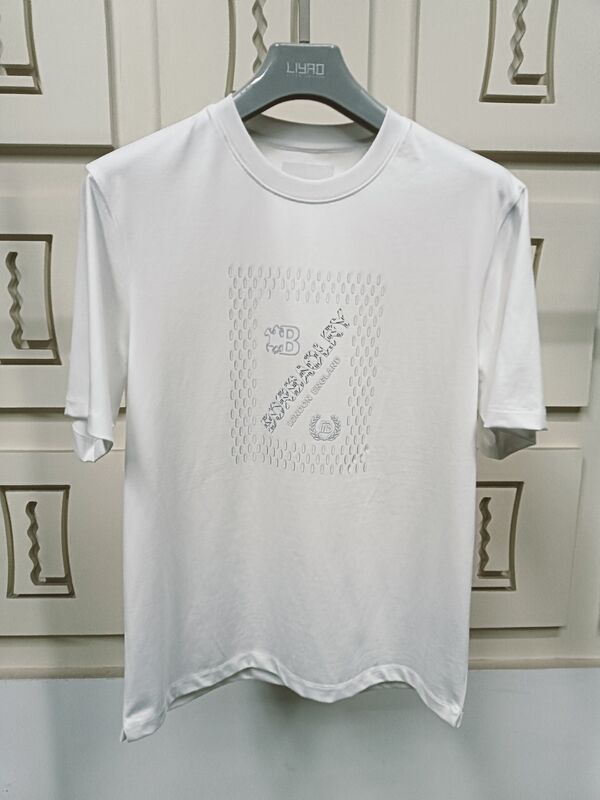 عالية الجودة منخفضة MOQ تحويل الحرارة علامة التسمية المورد الطباعة 3D شعار مخصصة تحويل الحرارة لطباعة القميص