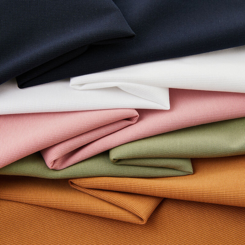 قمصان بولو بتصميم رائج، شعار مخصص، لون سادة، زي جولف بولو، قميص بولو مطرز بالقطن للرجال